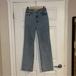 Abercrombie & Fitch Curve Love High Rise 90s Relaxed Jean
